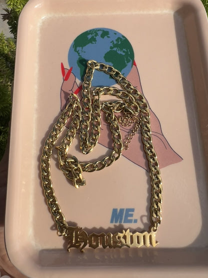 Customizable Old English necklace (GOLD)